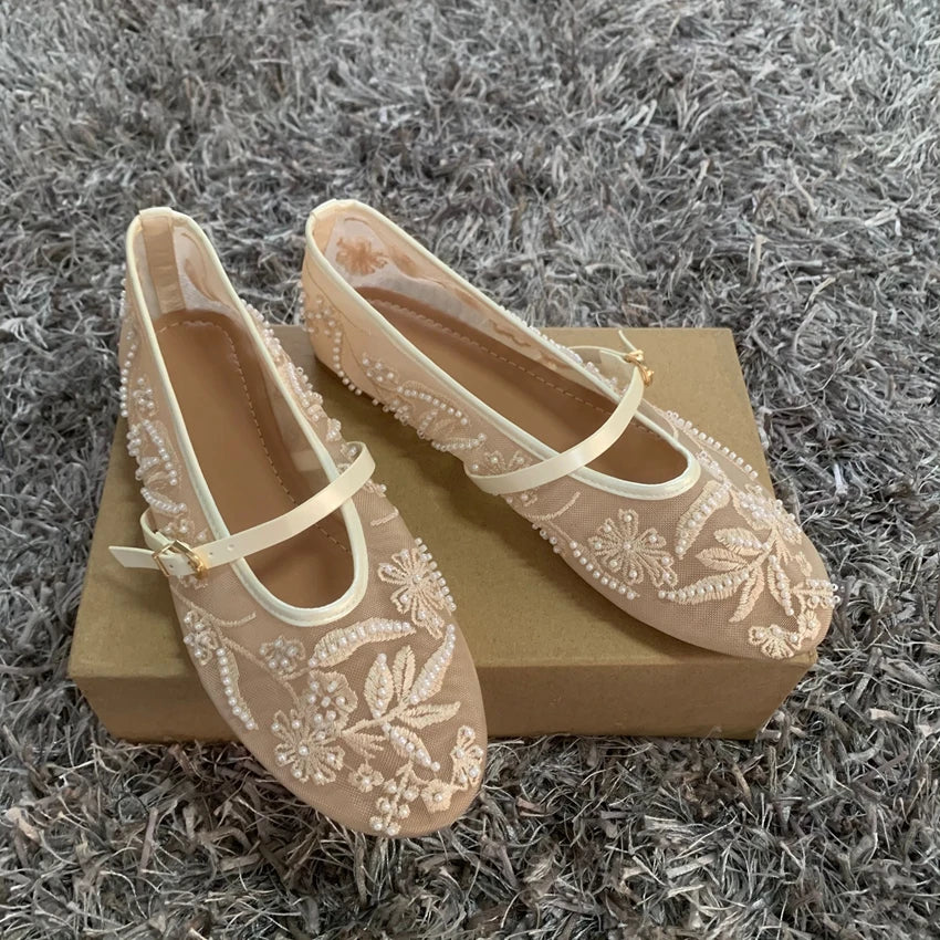 Women Hollow Embroidery Pearl Mesh Ballet Flats