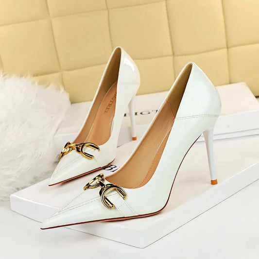 Women Patent Leather Shallow Pumps 3721-1